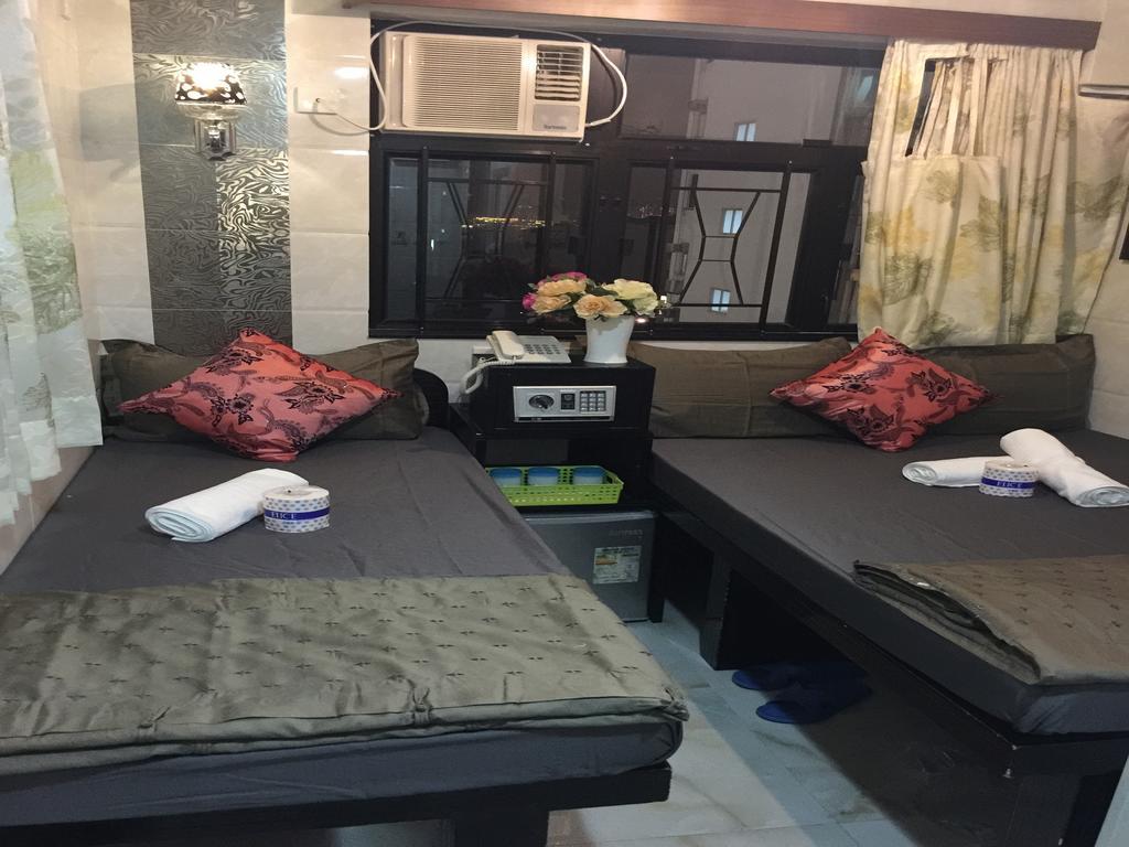 Skyview Hostel Hong Kong Esterno foto