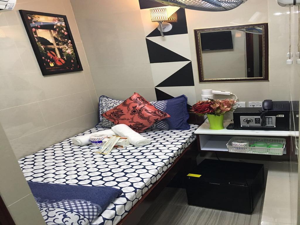 Skyview Hostel Hong Kong Esterno foto